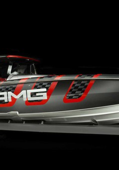 Siêu thuyền Mercedes-AMG: "Dát" sợi carbon, mạnh 1600 mã lực