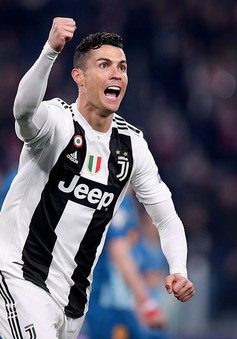 Lập hat-trick vào lưới Atletico, Ronaldo xô đổ hàng loạt kỷ lục