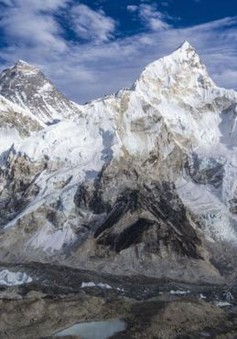 Thi thể của nhiều người leo núi được phát hiện trên đỉnh Everest