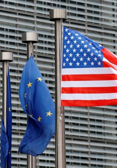 EU “bật đèn xanh” cho tiến trình phán thương mại với Mỹ