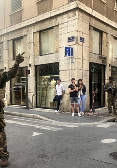 Nổ tại thành phố Lyon (Pháp), ít nhất 13 người bị thương