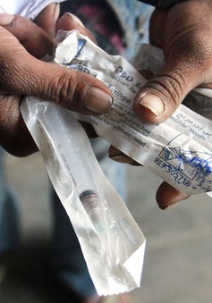 Pakistan: Lây nhiễm HIV hàng loạt nghi do dùng kim tiêm