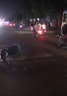Bình Dương: Xe máy tông nhau trong đêm, 2 người trọng thương