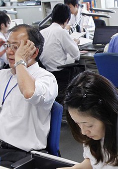 Nhật Bản: Văn phòng tư vấn qua điện thoại đối với lao động quá sức