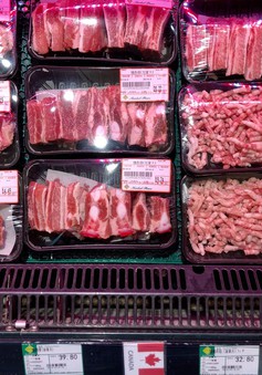Trung Quốc cân nhắc dừng nhập khẩu sản phẩm thịt của Canada
