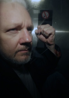 Tòa án Thụy Điển bác đề nghị bắt giữ nhà sáng lập WikiLeaks