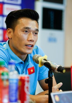 Thủ môn Bùi Tiến Dũng rất vui khi được bầu làm đội trưởng U23 Việt Nam