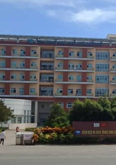 Bộ Y tế kiểm tra triển khai điều trị bệnh nhân COVID-19 tại Quảng Nam