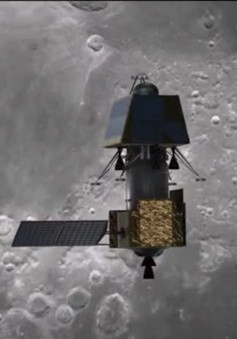 Tàu vũ trụ của Ấn Độ đi vào quỹ đạo Mặt trăng