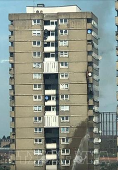 Cháy chung cư cao tầng ở London, Anh