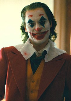 Joker: Bộ phim được chờ đợi nhất năm của vũ trụ DC tung trailer đầy ma mị và ám ảnh