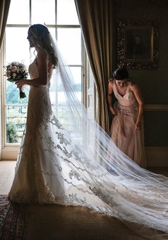 Xu hướng váy cưới và sự thay đổi của thời trang trong 100 năm qua