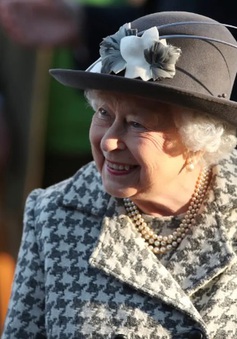 Nữ hoàng Anh được ca ngợi về khả năng xử lý khủng hoảng
