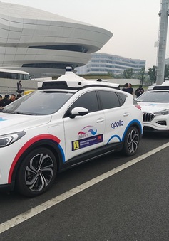 Độc đáo dịch vụ taxi không người lái tại Bắc Kinh, Trung Quốc