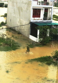 Nước lũ lần đầu tiên gây ngập Thành phố Đồng Hới, Quảng Bình