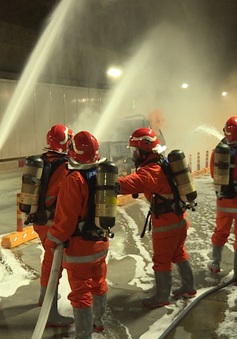 Hơn 300 người tham gia diễn tập cứu hộ, chữa cháy quy mô lớn tại đường hầm Thủ Thiêm