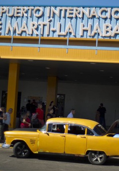 Sân bay La Habana mở cửa đón du khách quốc tế sau hơn 7 tháng đóng cửa