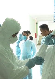 Khánh Hòa: Phòng chống lây nhiễm chéo cho nhân viên y tế