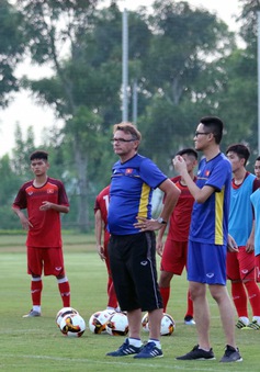 HLV Philippe Troussier triệu tập 36 cầu thủ cho đợt tập trung lần thứ 3 của ĐT U19 Việt Nam