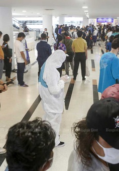 Thái Lan xem xét gia hạn thị thực cho người nước ngoài bị mắc kẹt do dịch COVID-19