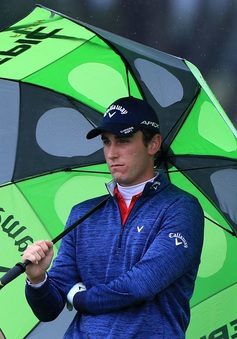 Vòng 2 giải golf British Masters 2020: Renato Paratore vươn lên dẫn đầu