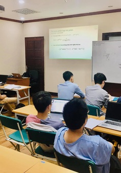 Hỗ trợ đào tạo nhân lực AI, Machine Learning tại Việt Nam