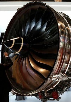 Rolls-Royce lỗ khủng, nguy cơ đóng cửa nhà máy vì COVID-19