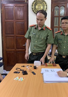 Thu giữ hơn 200 máy ghi âm, ghi hình để gian lận thi cử nhập lậu vào Việt Nam