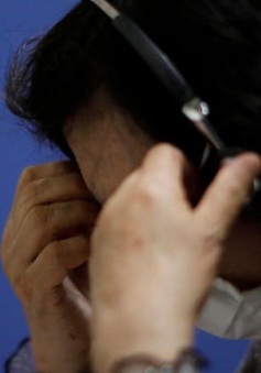 Số người tự tử ở Nhật Bản tăng vọt  trong làn sóng COVID-19 thứ hai