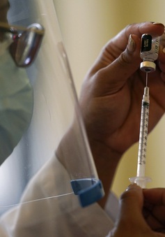 Trung Quốc khẳng định mất 2 tháng để nâng cấp vaccine ứng phó được với biến thể mới