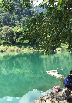 Lật thuyền trên sông Gâm (Hà Giang), 4 học sinh mất tích