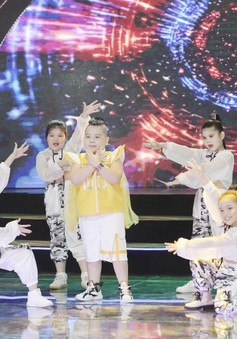 Muối Dubai – Thí sinh nhí ấn tượng tại Super Idol Kids