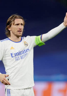Real Madrid chuẩn bị gia hạn hợp đồng với Modric