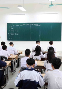 Hà Nội tạm hoãn đợt thi khảo sát với học sinh lớp 12