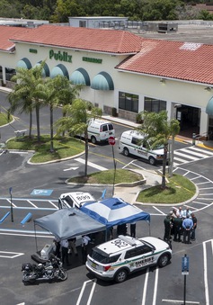 Xả súng tại cửa hàng tiện lợi ở Florida (Mỹ), 3 người tử vong
