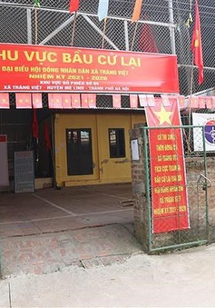 Hà Nội: Khai trừ Đảng Phó Bí thư xã mang 75 phiếu bầu về nhà tự gạch