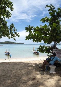 "Hộp cát Phuket" kỳ vọng “hồi sinh” du lịch Thái Lan