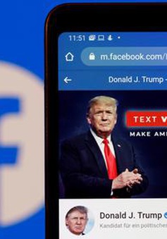 Facebook cấm Donald Trump 2 năm