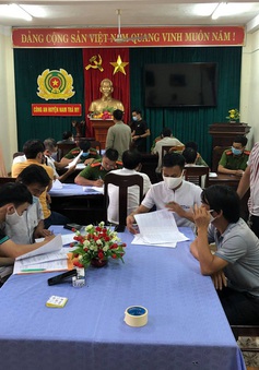Quảng Nam: Phá thêm 2 ổ cá độ bóng đá, tạm giữ 19 người