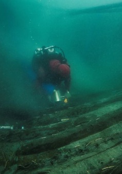 Tìm thấy xác tàu hơn 2000 năm tuổi ở "thành phố chìm" dưới đáy biển
