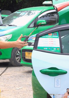 Hà Nội: 200 xe taxi được hoạt động để phục vụ đi lại cho người dân