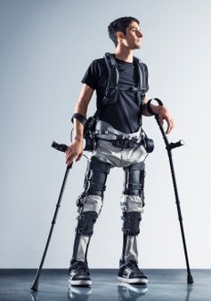 Khung robot dành cho người bị liệt