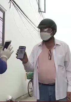 Đà Nẵng: Quét mã QR code tại chốt kiểm soát y tế để mở rộng Vùng xanh