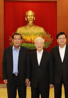 Ba nhà lãnh đạo Việt Nam - Campuchia - Lào nhất trí tăng cường hợp tác trong các lĩnh vực