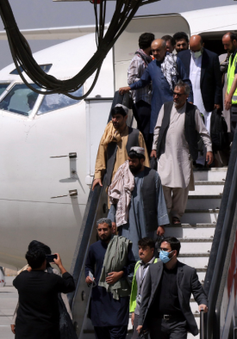 Taliban kêu gọi nối lại các đường bay quốc tế đến Afghanistan