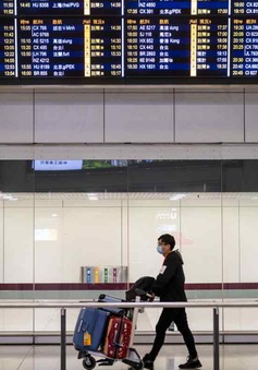 Sân bay Hong Kong (Trung Quốc) cấm hành khách quá cảnh từ 153 quốc gia