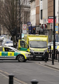 Hai người tử vong sau vụ tấn công bằng dao tại thị trấn Doncaster, Anh
