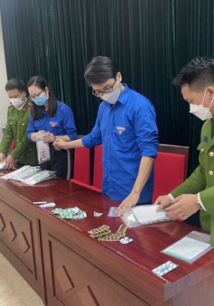 10.000 toa thuốc hỗ trợ điều trị F0 đang được trao tới tay người dân Hà Nội