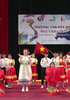 Festival văn hóa Đa sắc màu Việt – Nga 2022 thu hút hơn 1.000 học sinh, sinh viên