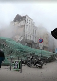 Tòa nhà đổ sập ở thành phố Lille của Pháp sau khi người dân sơ tán